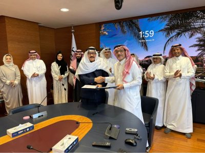 جامعة الأعمال وجمعيّة  الأدب توقعان إتفاقيّة  تعاون مشتركة