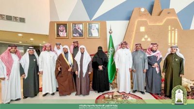 وزير الشؤون الإسلامية يفتتح احتفالات الوزارة بيوم التأسيس في ديوان الوزارة بالرياض..