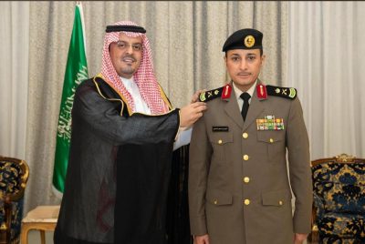 نائب أمير مكة يُقلّد اللواء فواز الحازمي رتبته الجديدة