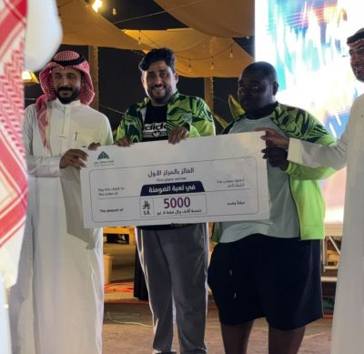 أمانة جازان تتوج فريق نجوم ضمد بالمركز الأول وبطلاً في لعبة الضومنه..