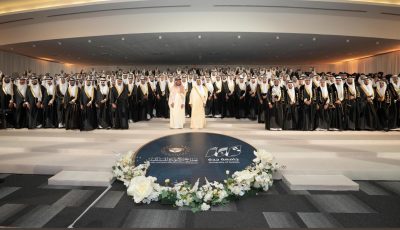نائب أمير مكة المكرمة يشهد حفل تخريج الدفعه العاشرة من طلاب وطالبات جامعة جدة