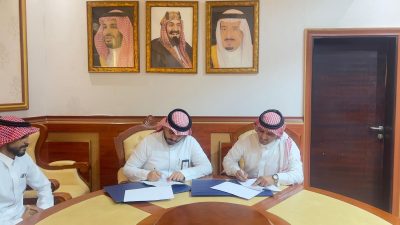 بلدية القوز جمعية مُبادرون للتنميّة  الذاتيّة بالقنفذة يُبرمان شراكة مُجتمعيّة تنمويّة