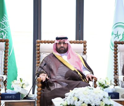 أمير منطقة جازان يتفقّد محافظة بيش.. 