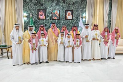 أمير حائل يكرّم (73) طالبًا وطالبة حققوا مراكز متقدمة في مجالات علمية وثقافية..
