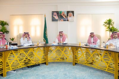 محافظ صبيا يرأس اجتماع المجلس المحلي، ويناقش تحسين الخدمات والمشاريع التنموية..
