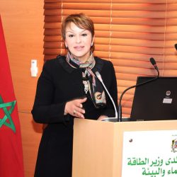 نائب رئيس تحرير صحيفة “خبر عاجل” يرقد على السرير الأبيض نائب رئيس تحرير صحيفة “خبر عاجل” يرقد على السرير الأبيض