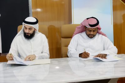 اتفاقية تعاون بين فريق شكراً لعطائك التطوعي و شركة بوليفارد خلال حفل “جوائز الخير في عيال زايد” بالجامعة الكندية في دبي