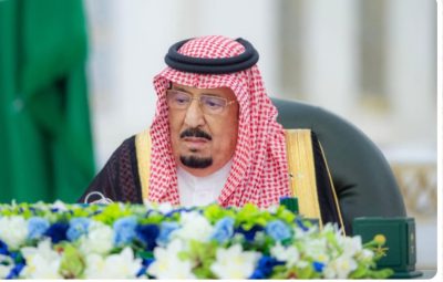 خادم الحرمين الشريفين يرأس جلسة مجلس الوزراء
