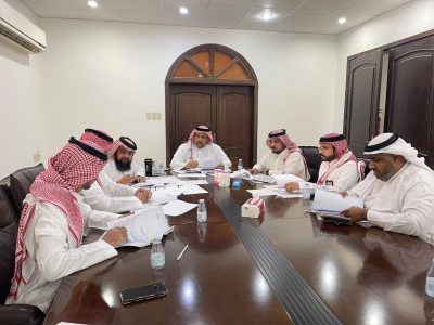 العيون الخيرية تواصل اجتماعاتها لمتابعة خطط التطوير وتعزيز الاستدامة