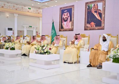 أمير جازان ونائبه يلتقيان مشايخ وأهالي محافظة صامطة ويبحثان احتياجاتها التنموية