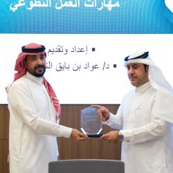 اتفاقية تعاون بين فريق شكراً لعطائك التطوعي و شركة بوليفارد خلال حفل “جوائز الخير في عيال زايد” بالجامعة الكندية في دبي