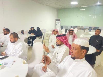 بيئة جازان تنظم ورشة عمل توعوية للنحالين لتعزيز الإنتاجيّة  باستخدام التكنولوجيا الحديثة