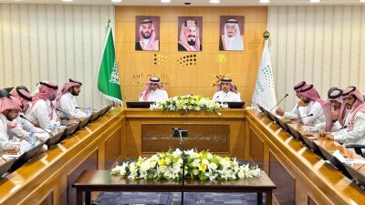 مدير عام تعليم الطائف يلتقي وفد“هدف” لبحث تعزيز مبادرة الإرشاد المهني بالمدارس
