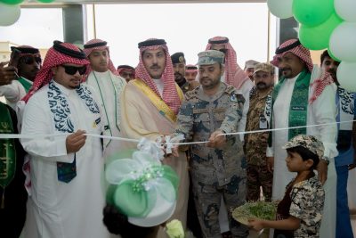 المحافظ ” ابن هجاج ” يرعى احتفال مستشفى الحرث العام باليوم الوطني ” 95 “.. 
