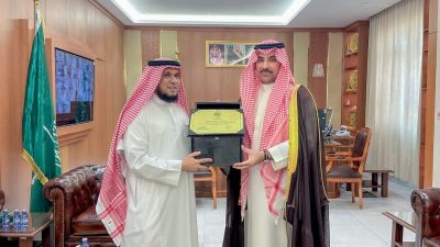 محافظ صبيا يكرم مدير مكتب التعليم بمناسبة انتهاء فترة عمله..