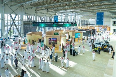 إقبال جماهيري واسع على معرض الصقور والصيد السعودي الدولي 2025