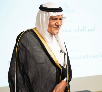 ” أمير الماء” محاضرة توثق بدايات مشروع تحلية المياه في السعودية وكيف تحولت للصدارة عالمياً