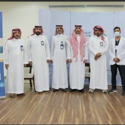 أمير منطقة جازان يقلّد مدير نادي وزارة الداخلية بالمنطقة رتبته الجديدة..