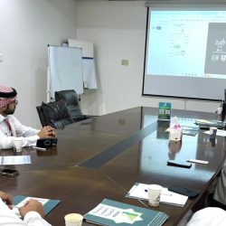 لوحة جدارية تزين منتزه الرس الريفي بأنامل فتيات سعوديات مبدعات.. لوحة جدارية تزين منتزه الرس الريفي بأنامل فتيات سعوديات مبدعات..