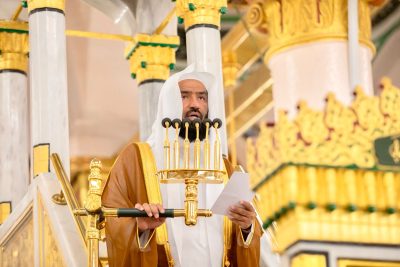 البعيجان يؤم المصلين لصلاة الجمعة بالمسجد النبوي الشريف
