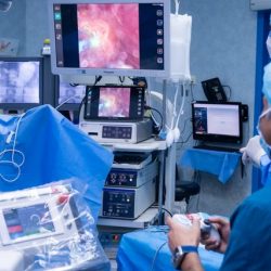 مثقفون وإعلاميون يحتفون بـمهدي الزهراني شعرًا وخطابةً