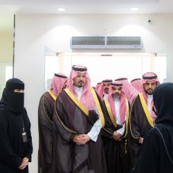 أمير المدينة يزور منجم مهد الذهب