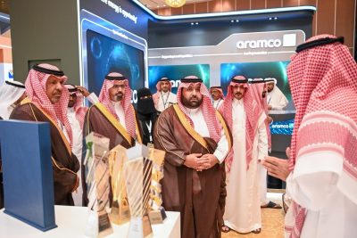 بالفيديو : سمو أمير جازان يفتتح فعاليات المؤتمر والمعرض الدولي الخامس لتقنيات المختبرات..