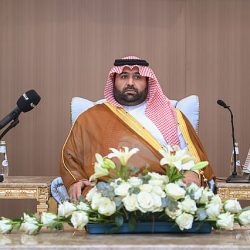 والتقى الأحبة فى زمالة الزمن الجميل.. بعد 50 عاما من قضاء الدراسة بمدرسة أبي عبيدة عامر بن الجراح