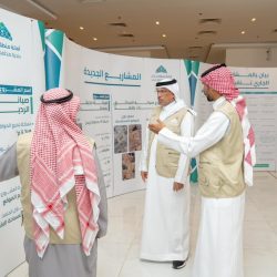 محافظ رابغ يدشّن مبادرة زراعة 400 ألف شجرة مانجروف ذكيّة على شواطئ المحافظة.