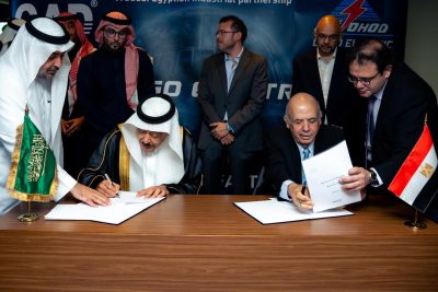 استثمارات بـ100 مليون ريال..شراكة سعودية مصرية لتصنيع اللوحات الكهربائية في جدة