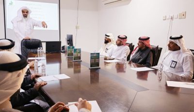 العيون الخيرية تنظم ورشة“التميز في خدمة العملاء” لتجويد الخدمات المقدمة للمستفيدين