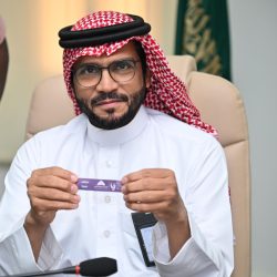 السديس يستقبل مستفيدي خدمات الرئاسة ويؤكد أن رضا المستفيد محورٌ رئيسي لتعزيز رسالة الحرمين