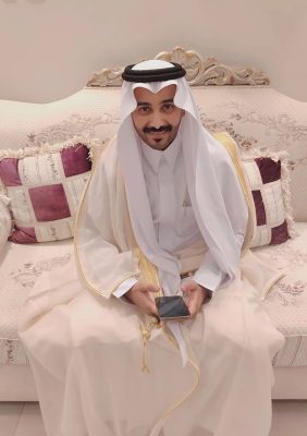 علي بن حسن أبو طالب معافا يحتفل بعقد قران نجله “نواف”.