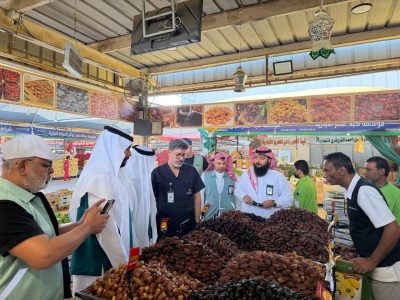 “بيئة مكة تنفذ جولات تفتيشية استباقية على أسواق النفع العام استعدادًا لشهر رمضان