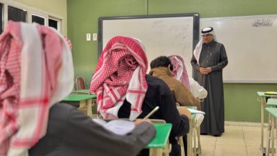 6ألاف طالب وطالبة يؤدون اختبارات نسمو في تعليم الطائف
