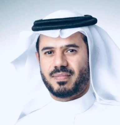 مدير عام التعليم بمنطقة جازان يهـنـئ أبناءه الطلاب وبناته الطالبات وأولياء أمورهم شركاء النجاح..