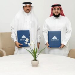 سعود بن نهار يستقبل الرئيس التنفيذي لتجمع المدينة المنورة الصحي