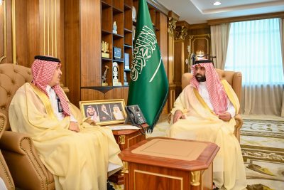 سمو أمير منطقة جازان يستقبل مدير فرع الهيئة العامة للنقل بالمنطقة..
